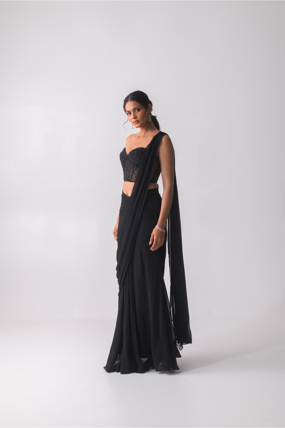 Noir corset drape